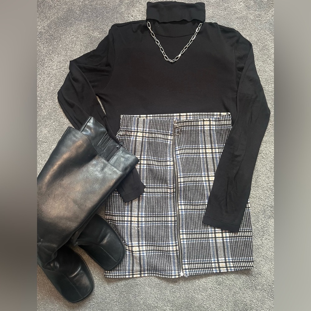 ✨ Curated 90s Style Bundle – Starting at $20!✨